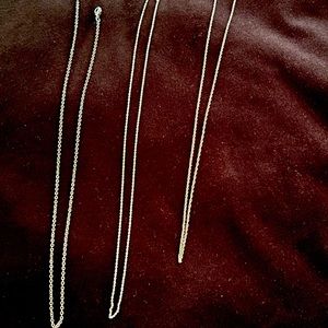 Lot of 18 inch necklaces